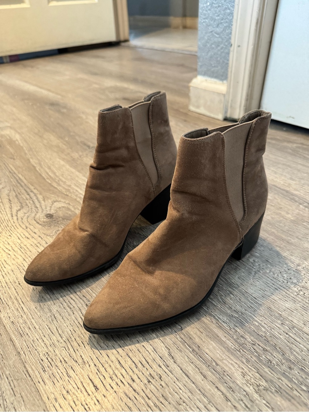 Woman’s Suede Chelsea Ankle Boots - Brown